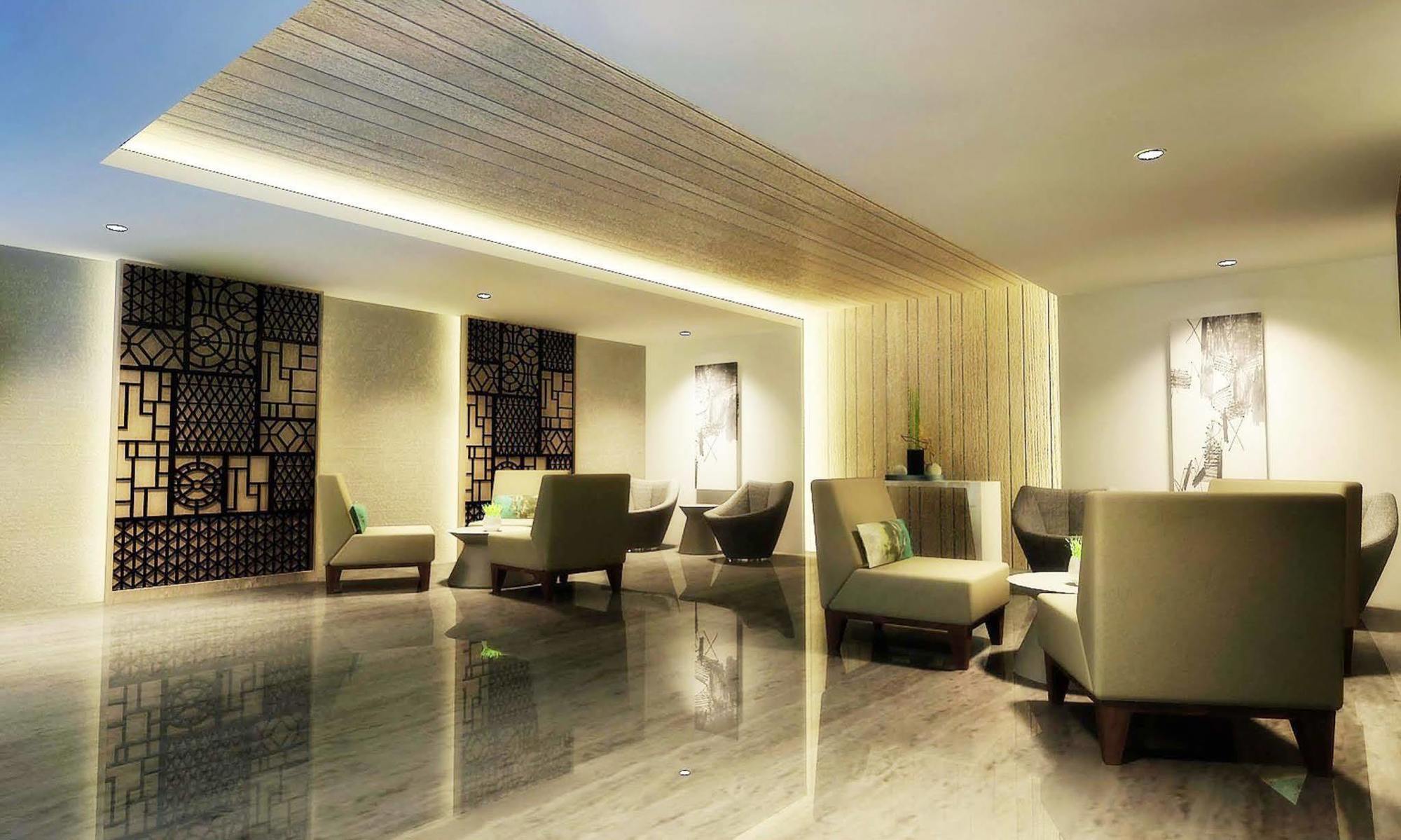 Hotel Santika Mega City Бекаси Екстериор снимка