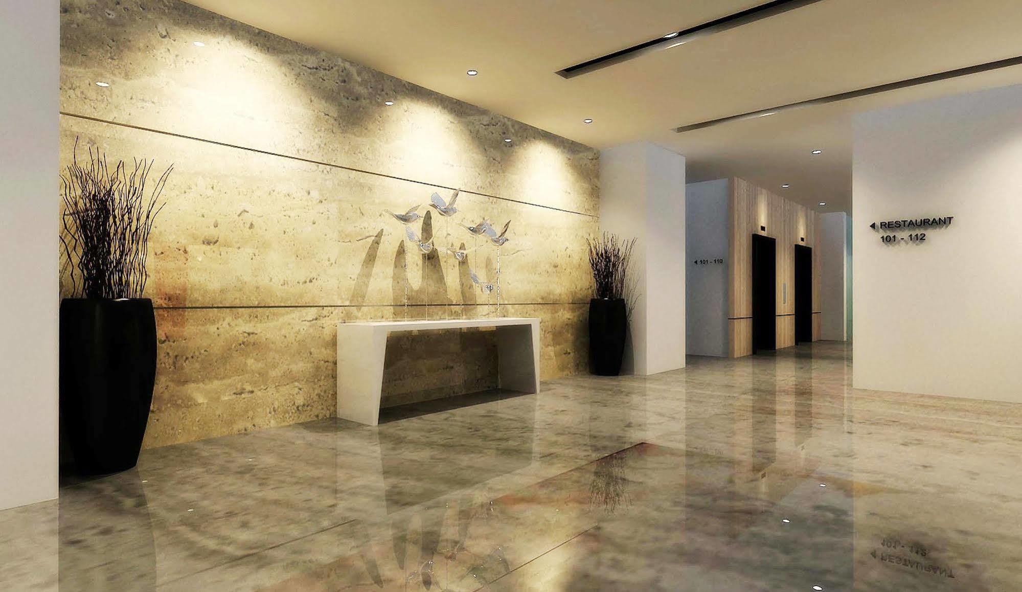 Hotel Santika Mega City Бекаси Екстериор снимка